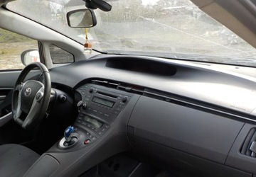 Toyota Prius III 2011 Toyota Prius Okazja 1.8 Hybryda 99KM, zdjęcie 18