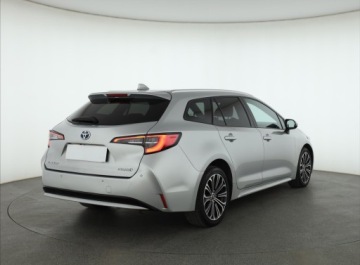 Toyota Corolla XII TS Kombi 1.8 Hybrid 122KM 2019 Toyota Corolla 1.8 Hybrid, Salon Polska, Automat, zdjęcie 4