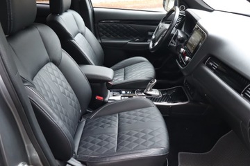 Mitsubishi Outlander III SUV PHEV Facelifting 2020 2.4 PHEV 224KM 2020 Mitsubishi Outlander 2.4 PHEV, Salon Polska, zdjęcie 8