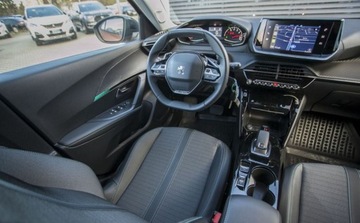 Peugeot 2008 II SUV 1.2 PureTech 130KM 2022 Peugeot 2008 Allure 130KM Automat FV23 1.2 Benzyna 130KM, zdjęcie 9