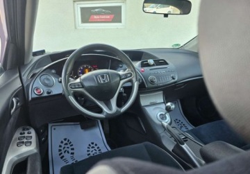 Honda Civic VIII 2007 Honda Civic Sliczna 1.3 Benzyna AUTOMAT Bogata Wersja ORYGINAL Zadbany SER, zdjęcie 5