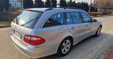 Mercedes Klasa E W211 Kombi S211 3.0 V6 (280 CDI) 190KM 2005 Mercedes-Benz Klasa E Mercedes-Benz Klasa E 3.0 Diesel 190KM, zdjęcie 4