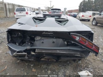 Lamborghini Aventador 2018 Lamborghini Aventador Aventador s 6.5 Benzyna 729KM, zdjęcie 5