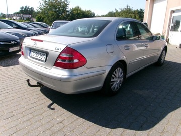 Mercedes Klasa E W211 2005 Mercedes-Benz Klasa E, zdjęcie 2