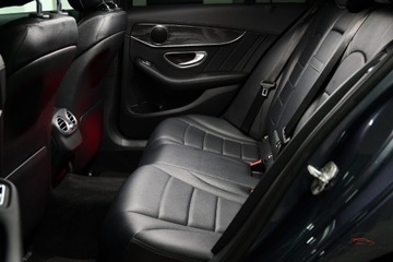 Mercedes Klasa C W205 Kombi 180 156KM 2014 Mercedes-Benz Klasa C 180 AMG FullLED Navi Skora El.Fot. Dynamic Black As, zdjęcie 18