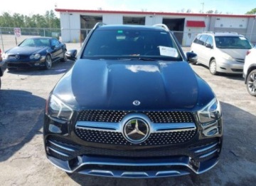 Mercedes GLE V167 2022 Mercedes-Benz GLE 2022, 3.0L, 4x4, od ubezpieczalni 3.0 Benzyna 362KM, zdjęcie 3