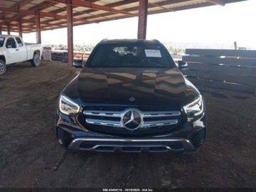 Mercedes GLC C253 2020 Mercedes-Benz GLC GLC 300 2020, 2.0L R-4 255KM, od ubezpieczalni 2.0 255KM, zdjęcie 4