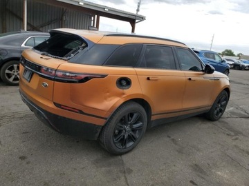 Land Rover Range Rover Velar 2020 Land Rover Range Rover Velar 2020 Range Rover Velar R-DYNAMIC S 2.0 Benzyna, zdjęcie 4