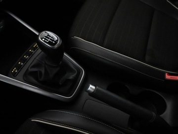 Kia Rio IV Hatchback 5d 1.0 T-GDI 100KM 2020 Kia Rio GT Line Klimatronik Tempomat Navi Grzana, zdjęcie 27