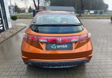 Honda Civic VIII Hatchback 5d 1.4 i 83KM 2008 Honda Civic 1.4B 83KM 2008r. Salon Polska Comfort 1.3 Benzyna 83KM, zdjęcie 7