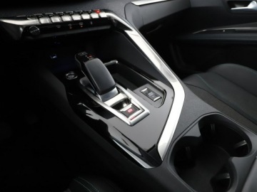 Peugeot 3008 II Plug-In Hybrid Facelifting 1.6 HYBRID 225KM 2022 Peugeot 3008 PHEV full LED półskóra navi, zdjęcie 30