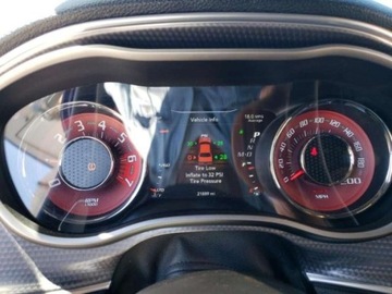 Dodge Challenger III 2016 Dodge Challenger 2016, 6.2L, SRT HELLCAT, od ubezpieczalni 6.2 Benzyna, zdjęcie 9