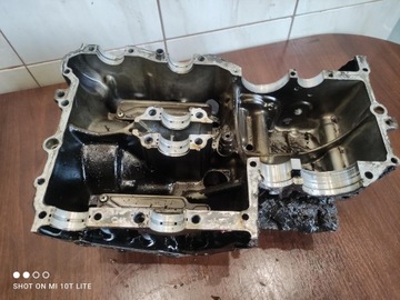 БЛОК ДВИГАТЕЛЯ КАРТЕРОВ SUZUKI GS 450