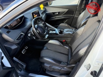Peugeot 5008 II Crossover 1.5 BlueHDI 130KM 2018 Peugeot 5008 Oplacony GT-Line Top automat diesel 1.5 Diesel 131KM, zdjęcie 16