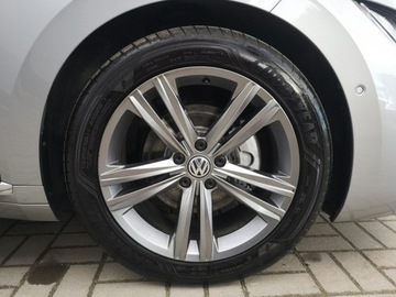 Volkswagen Arteon Fastback 2.0 TDI 190KM 2018 Volkswagen Arteon 2.0TDI 190KM R-Line Skóra, zdjęcie 28