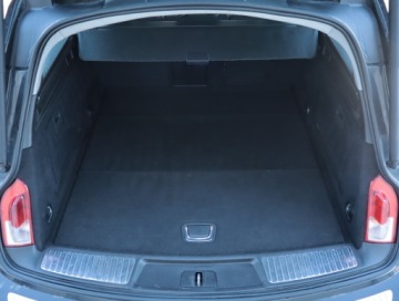 Opel Insignia I Sports Tourer 2.0 CDTI ECOTEC 130KM 2010 Opel Insignia 2.0 CDTI, Navi, Xenon, Klima, zdjęcie 13