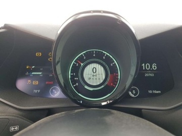 Aston Martin V8 Vantage III 2019 Aston Martin Vantage 2019 4.0l 4.0 Benzyna 503KM, zdjęcie 9
