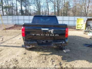 Toyota Tacoma II 2025 Toyota Tacoma Limited 2025 2.4 Benzyna 278KM, zdjęcie 4