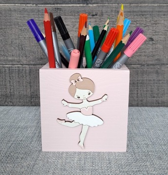 ОРГАНИЗАТОР ИНСТРУМЕНТОВ ЦВЕТНОЙ КОНТЕЙНЕР С НАЗВАНИЕМ