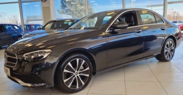 Mercedes Klasa E W213 2022 Mercedes-Benz Klasa E E300de W213 Salon PL 23 Gwarancja producenta Plug-in, zdjęcie 8