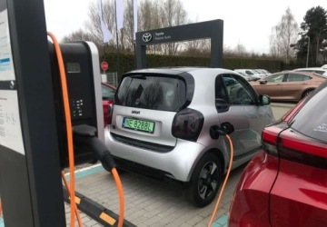 Smart Fortwo III Coupe Facelifting EV 82KM 2022 Smart Fortwo Smart Fortwo electric drive proxy Elektryczny 82KM, zdjęcie 20