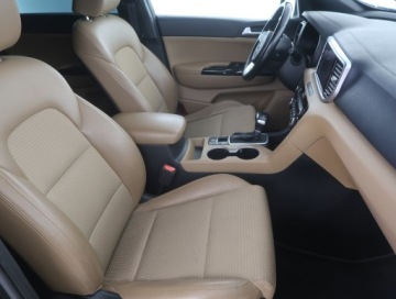 Kia Sportage IV SUV Facelifting 1.6 T-GDI 177KM 2020 Kia Sportage 1.6 T-GDI, Salon Polska, zdjęcie 8