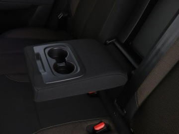  DS Automobiles DS 7 Crossback FV23% PHEV automat, zdjęcie 37