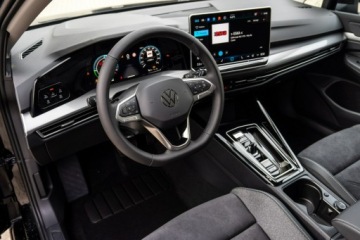 Volkswagen Golf VIII Hatchback Facelifting 1.5 eTSI mHEV 150KM 2025 Volkswagen Golf Style 1.5 TSI eHybrid 150 KM DSG, zdjęcie 10