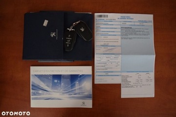 Peugeot 3008 II Crossover 1.6 THP 165KM 2018 Peugeot 3008 1.6 THP 165KM GT-Line Full LED Sport Czujniki Kamera Tempomat, zdjęcie 37