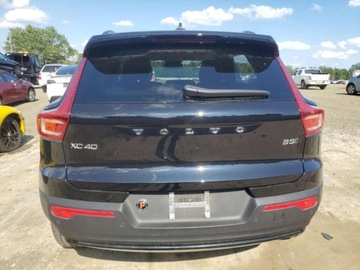 Volvo XC40 2024 Volvo XC 40 Plus 2024 2.0l 2.0 Benzyna 194KM, zdjęcie 2
