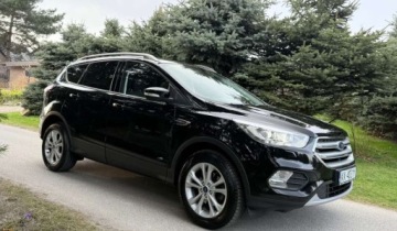 Ford Kuga II SUV Facelifting 1.5 EcoBoost 150KM 2019 Ford Kuga Ford Kuga 1.5 EcoBoost 2x4 Titanium 1.5 Benzyna 150KM, zdjęcie 4