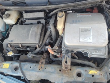 Toyota Prius II 2006 TOYOTA PRIUS liftback (_W2_) 1.5 (NHW20_) 78 KM, zdjęcie 2