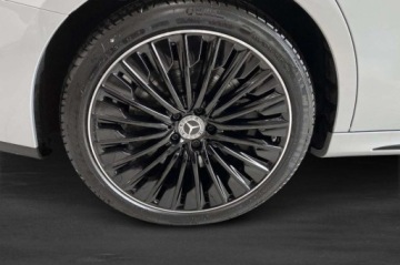 Mercedes Klasa E W214 Sedan Plug-In 2.0 300de 313KM 2025 Mercedes-Benz Klasa E 300 DE 2025 2.0 Hybryda Plug-in 313KM, zdjęcie 2