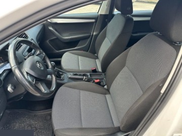 Skoda Octavia III Liftback 1.2 TSI 105KM 2014 Skoda Octavia 1.2 TSI Active 105KM 2014r, zdjęcie 13