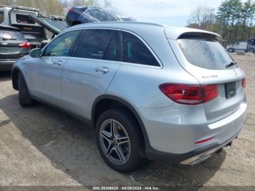 Mercedes GLC C254/X254 2022 Mercedes-Benz GLC 2022r, 300, 4Matic, 2.0L 2.0 Benzyna 255KM, zdjęcie 2