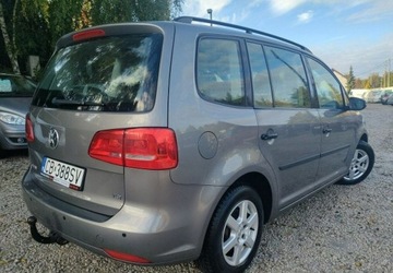 Volkswagen Touran II 1.4 TSI 140KM 2011 Volkswagen Touran Navi Super stan 1.4 Benzyna 140KM, zdjęcie 1