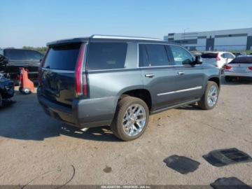 Cadillac Escalade III 2019 Cadillac Escalade Premium Luxury 2019 6.2l 6.2 Benzyna 420KM, zdjęcie 5
