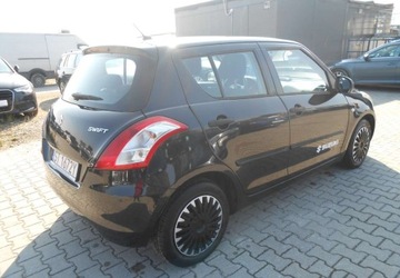 Suzuki Swift V Hatchback 5d 1.2 VVT 94KM 2011 Suzuki Swift Suzuki Swift V 1.2 Benzyna 94 KM 1.2 Benzyna 94KM, zdjęcie 4