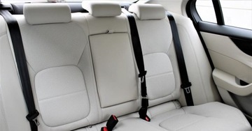 Jaguar XE 2022 Jaguar XE XE MY22 2.0D I4 204 PS RWD Auto SE 2.0 Diesel 204KM, zdjęcie 9