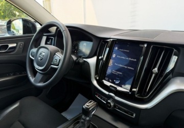 Volvo XC60 II Crossover T4 190KM 2019 Volvo XC 60 2.0 T4 190KM Gwarancja Momentum Pro Salon PL FV23 2.0 Benzyna, zdjęcie 34