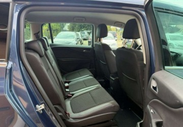 Opel Zafira C Tourer Facelifting 1.4 Turbo 140KM 2017 Opel Zafira 1,4 140KM Automat Klima Navi Kamera 7-osobowy 1.4 Benzyna 140KM, zdjęcie 25