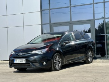 Toyota Avensis III Wagon Facelifting 2015 2.0 D-4D 143KM 2017 Toyota Avensis Salon Polska Nawigacja GWARANCJA !, zdjęcie 2