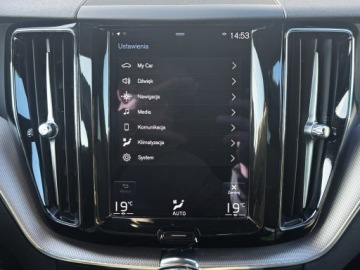 Volvo XC60 II 2020 Volvo XC 60 B4 D R-Design | Salon PL | Bezwypadkow, zdjęcie 15