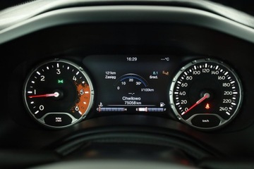Jeep Renegade SUV 2.0 MultiJet 140KM 2016 Jeep Renegade 2.0 MultiJet, Salon Polska, zdjęcie 7