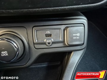 Jeep Renegade SUV 1.4 MultiAir 170KM 2018 Jeep Renegade Jeep Renegade 1.4 Benzyna 170KM, zdjęcie 30