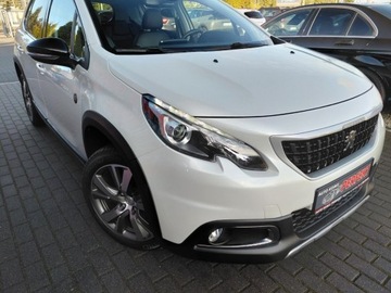 Peugeot 2008 I SUV Facelifting 1.2 PureTech 130KM 2019 Peugeot 2008 Panorama Navi Kamera PDC Alu 1.2 Benzyna 130KM, zdjęcie 3