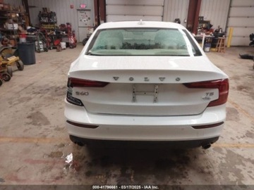 Volvo S60 III 2021 Volvo S60 T5 momentum 2.0 Benzyna 250KM, zdjęcie 9