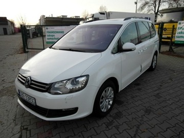 Volkswagen Sharan II Van 2.0 TDI-CR BMT 140KM 2012 Volkswagen Sharan Xenon Led Szklany Dach Klimatronik 2.0 Diesel 140KM, zdjęcie 12