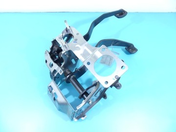 СЦЕПЛЕНИЕ, ПЕДАЛЬ ТОРМОЗА SUZUKI KIZASHI