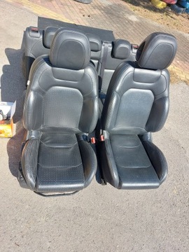 Кожаные многоместные сиденья Citroen C4 II B7, ремни VAN
